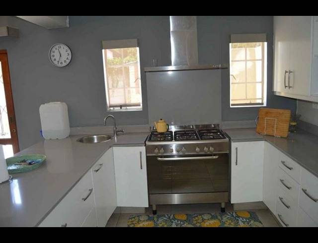 3 BEDROOM HOUSE FOR SALE IN BRACKENDOWNS